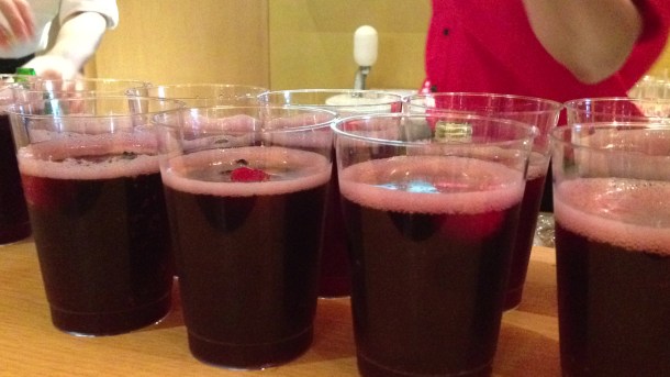 Art Loves Perrier, Miki Love South France!