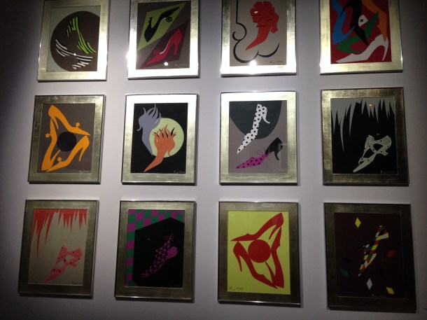 Virgule, etc. in the footsteps of Roger Vivier