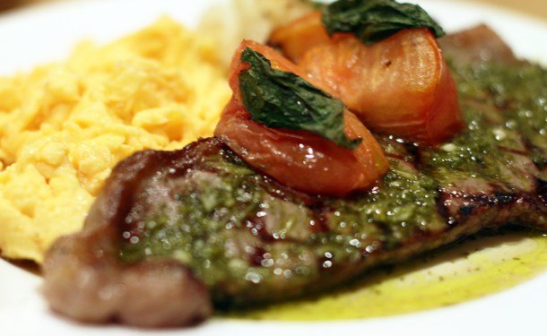 Pancake for Halloween at CLINTON ST.BAKING3