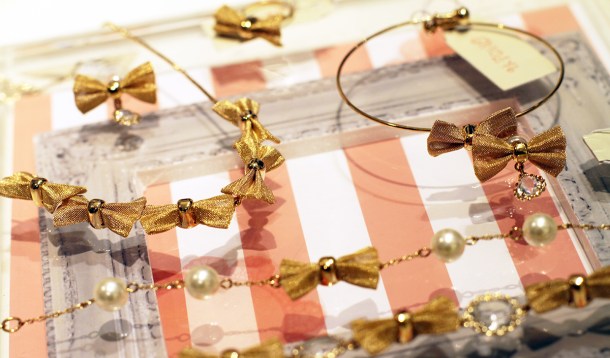 Lady Chic by Grosse Glace8