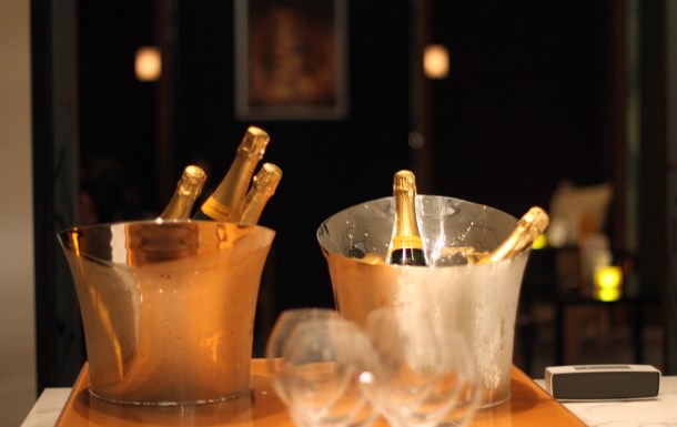 VEUVE CLICQUOT CHAMPAGNE BAR at Andaz Tokyo5
