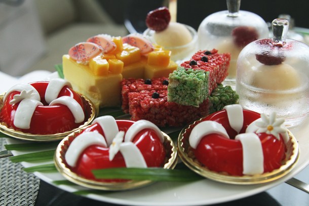 island-dream-afternoon-tea-with-anna-sui3