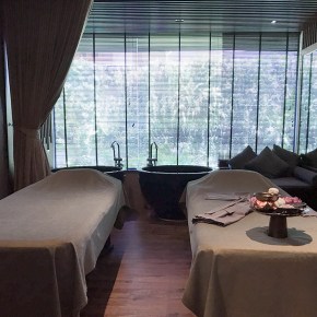 100% organic natural spa by&nbsp;divana